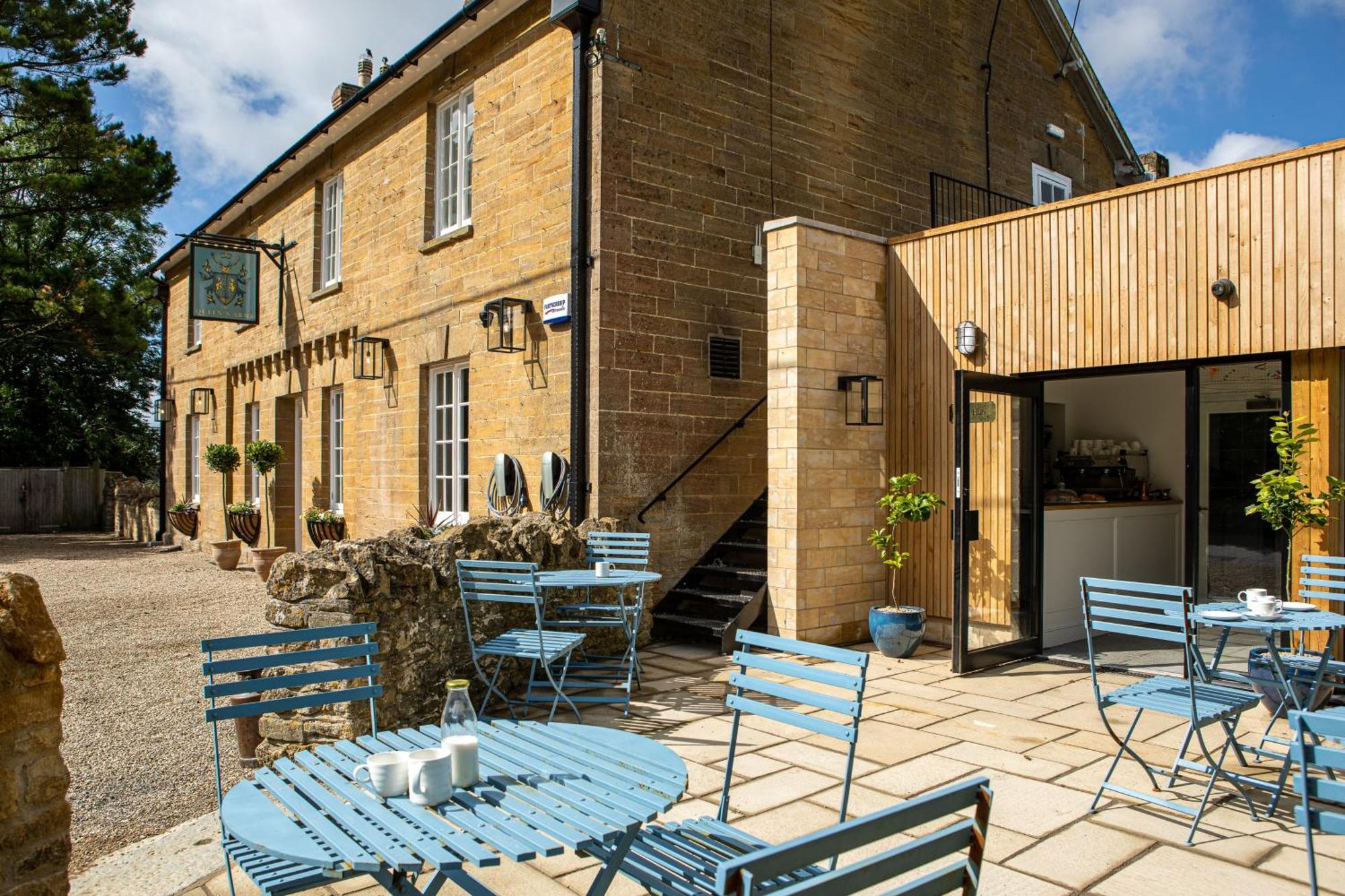 The Queens Arms Pointington Kültér fotó