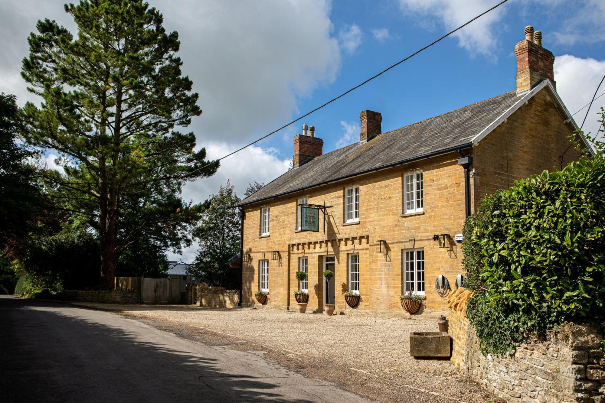 The Queens Arms Pointington Kültér fotó